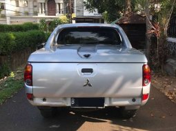 Jual mobil bekas murah Mitsubishi Triton 2010 di DKI Jakarta 4