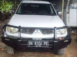 Jual Mitsubishi Triton 2013 harga murah di Kalimantan Timur 1