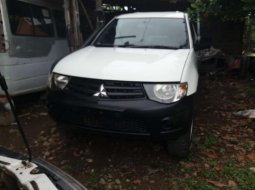 Jual cepat Mitsubishi Triton 2015 di Sulawesi Selatan 1