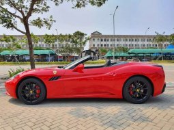 Mobil Ferrari California 2013 dijual, DKI Jakarta 3