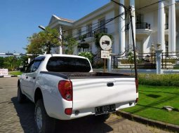 Dijual mobil bekas Mitsubishi Triton HD-X, Jawa Timur  2