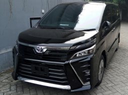Jawa Timur, Ready Stock Toyota Voxy 2019Jawa Timur 4
