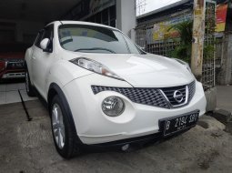 Jawa Barat, dijual mobil Nissan Juke RX 2013 bekas 2