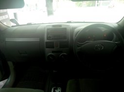 Mobil Toyota Rush S 2009 dijual, DKI Jakarta 2