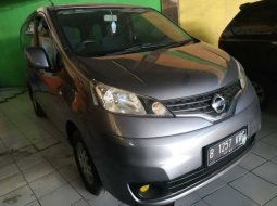 Jual mobil Nissan Evalia XV 2012 dengan harga murah di DIY Yogyakarta 1