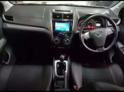 Jual Toyota Avanza Veloz 2018 harga murah di Jawa Timur 8