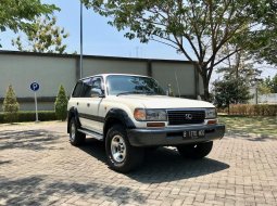 Dijual mobil bekas Toyota Land Cruise VX-R 1997, Jawa Timur 1