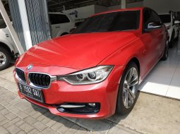 Jual mobil BMW 3 Series 328i 2013 dengan harga murah di Jawa Barat  7