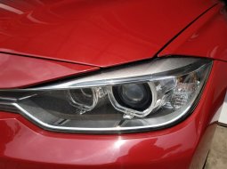 Jual mobil BMW 3 Series 328i 2013 dengan harga murah di Jawa Barat  6