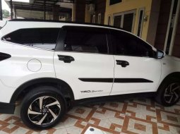 Sumatra Utara, Toyota Rush TRD Sportivo 2019 kondisi terawat 5