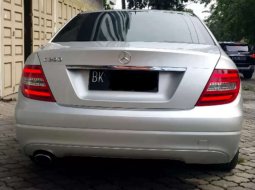 Mercedes-Benz C-Class 2012 Sumatra Utara dijual dengan harga termurah 1