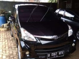 Jual mobil Toyota Avanza Veloz 2011 bekas, Jawa Barat 5