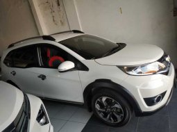 Jual mobil Honda BR-V E 2016 bekas di DIY Yogyakarta 3