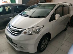 Dijual mobil bekas Honda Freed PSD 2013 di DIY Yogyakarta 1