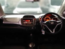 Mobil Honda Jazz 2013 S terbaik di Sumatra Selatan 7