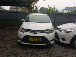 Jual mobil bekas murah Toyota Limo 2014 di Jawa Tengah 8