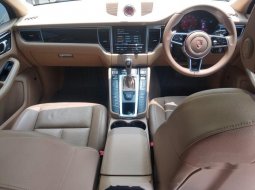 Jual Porsche Macan 2016 harga murah di DKI Jakarta 2
