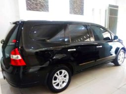 Jawa Tengah, Nissan Grand Livina XV 2013 kondisi terawat 3