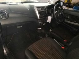 Jual cepat mobil Toyota Agya TRD Sportivo 2017 di DIY Yogyakarta 3