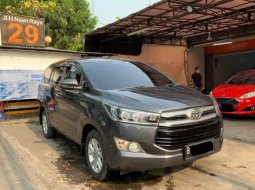 Jual cepat mobil Toyota Kijang Innova 2.4 V 2017 di DKI Jakarta 3