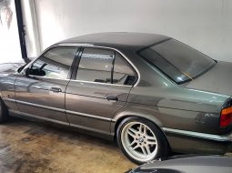 Dijual mobil bekas BMW M5 M5 1991, DKI Jakarta 4