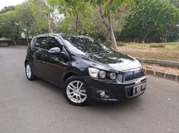 Mobil Chevrolet Aveo 2014 LT dijual, DKI Jakarta 3