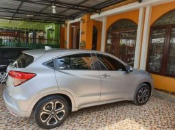 Honda HR-V 2015 Sumatra Utara dijual dengan harga termurah 1