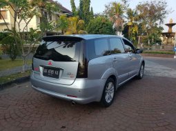 Jual mobil bekas Mitsubishi Grandis 2.4 Automatic 2008 dengan harga murah di DIY Yogyakarta 4