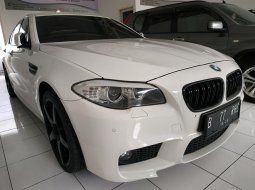 Jawa Barat, dijual mobil BMW 5 Series 520d Modif MS 2012 bekas 6