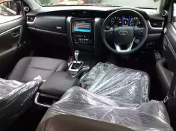 DKI Jakarta, Mobil Toyota Fortuner VRZ 2019 dijual 5