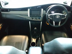 Dijual mobil bekas Toyota Kijang Innova 2.0 G 2016, Jawa Barat  7