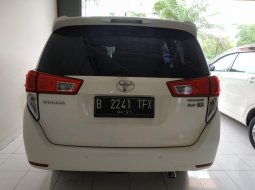 Dijual mobil bekas Toyota Kijang Innova 2.0 G 2016, Jawa Barat  9