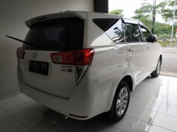 Dijual mobil bekas Toyota Kijang Innova 2.0 G 2016, Jawa Barat  10