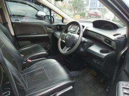 Jual mobil Honda Freed PSD 2014 dengan harga terjangkau di Jawa Barat  4