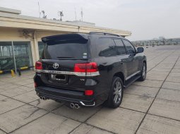 Dijual mobil bekas Toyota Land Cruiser  V8 4.7 4WD AT 2008, DKI Jakarta 3