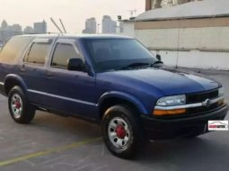 Dijual mobil Opel Blazer 2.2 Manual 2000/2001 bekas, DKI Jakarta 4