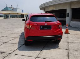 Dijual mobil Honda HR-V E CVT 2017 bekas, DKI Jakarta 3