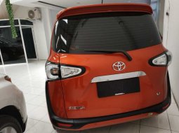 Mobil Toyota Sienta V 2017 dijual, DIY Yogyakarta 6