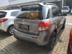 Dijual mobil bekas Suzuki SX4 X-Over 2011, Jawa Barat  10