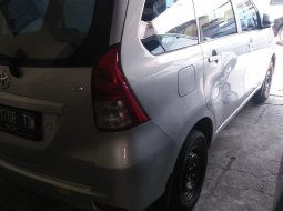 Dijual mobil Toyota Avanza E 2015 murah di Jawa Barat 1