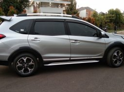 Dijual mobil Honda BR-V E Prestige 2017 Murah di Jawa Barat 6