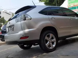 Dijual mobil bekas Toyota Harrier 2.4 2004 murah di Jawa Barat 5