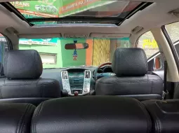 Dijual mobil bekas Toyota Harrier 2.4 2004 murah di Jawa Barat 6