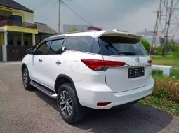 Jual mobil Toyota Fortuner VRZ 2018 terawat di Jawa Barat  2