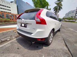 Jual mobil  Volvo XC60 A/T 2011 dengan harga murah di DKI Jakarta 6