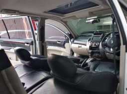 Dijual mobil bekas Mitsubishi Pajero Sport Dakar, DKI Jakarta  6