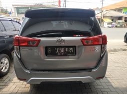 Jual mobil Toyota Kijang Innova 2.0 G AT 2016 terawat di Jawa Barat  2
