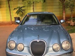 Jawa Barat, Jaguar S Type 2003 kondisi terawat 4