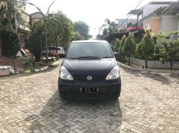 Mobil Nissan Serena 2012 City Touring terbaik di Sumatra Selatan 4