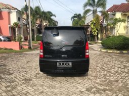 Mobil Nissan Serena 2012 City Touring terbaik di Sumatra Selatan 2